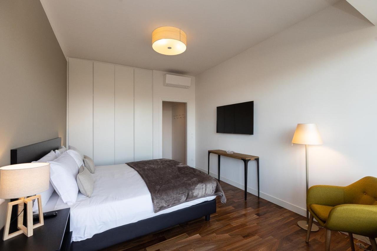 Amazing Via Parigi Apartment Рим Екстериор снимка