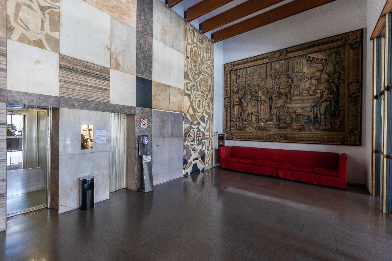 Amazing Via Parigi Apartment Рим Екстериор снимка