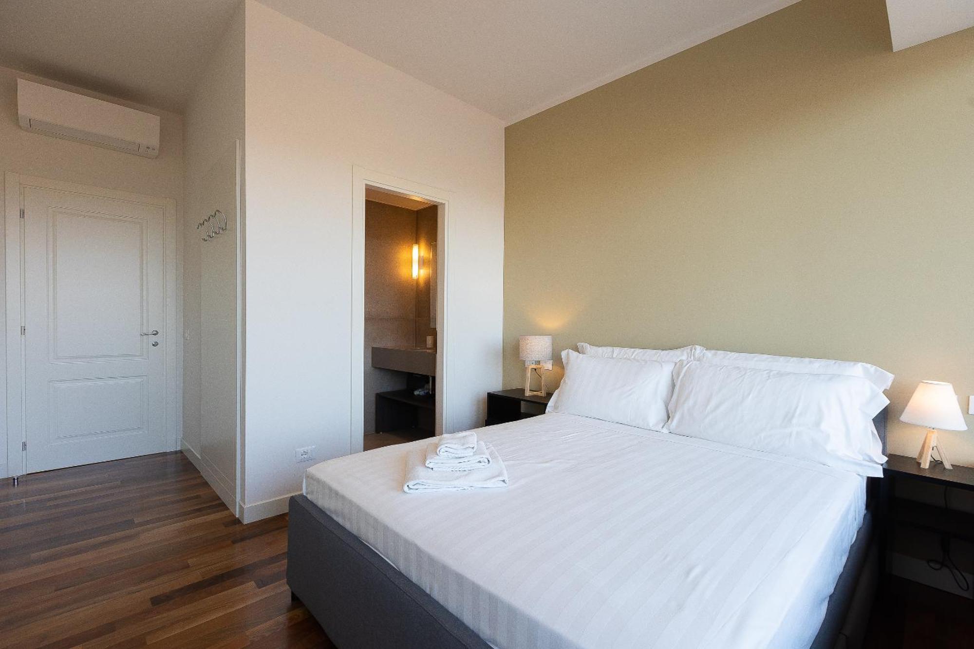 Amazing Via Parigi Apartment Рим Екстериор снимка